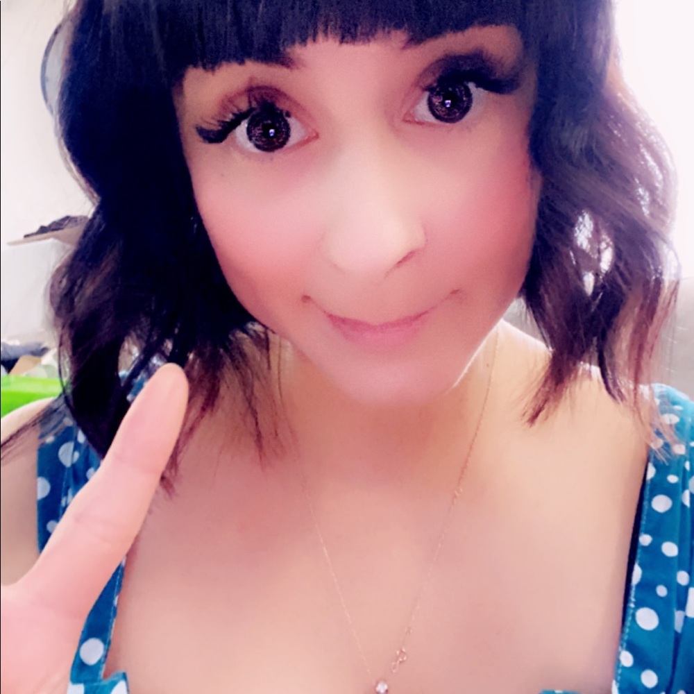 Meet your Posher, Christine